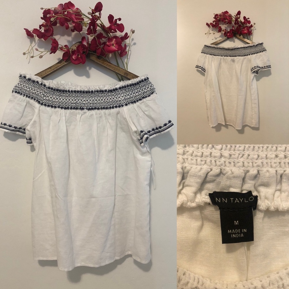 💙Ann Taylor Off Shoulder Blouse💙